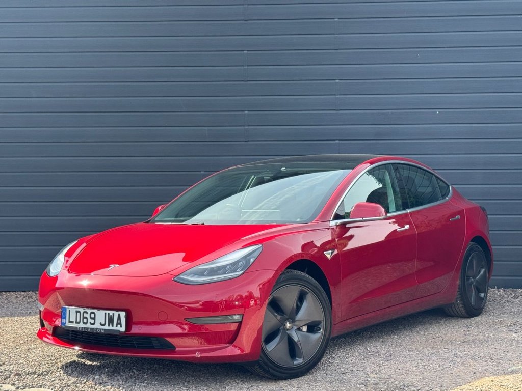 2019 Tesla Model 3 — image 5
