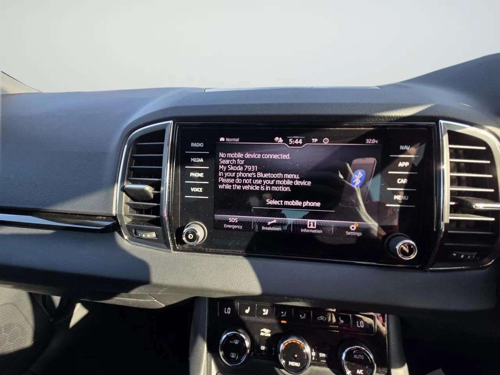2023 Skoda Karoq — image 10