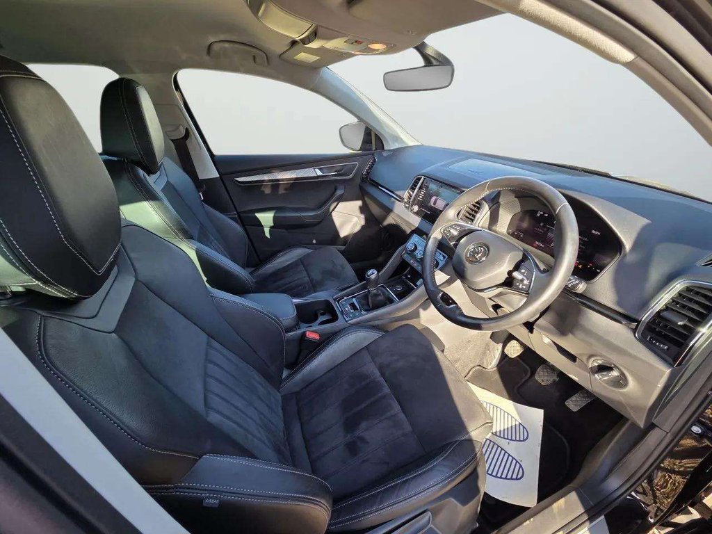 2023 Skoda Karoq — image 4