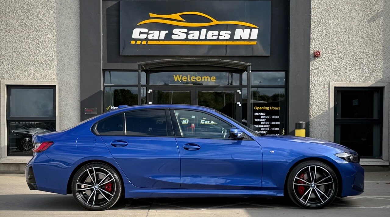 2024 BMW 3 SERIES 2.0 320i M Sport Saloon 4dr Petrol Auto Euro 6 (s/s) (184 ps) - vehicle photo 3 for sale on PureCar