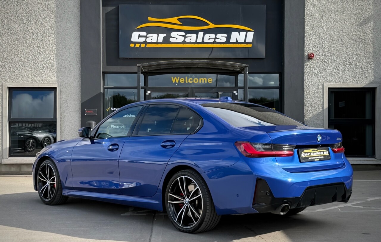 2024 BMW 3 SERIES 2.0 320i M Sport Saloon 4dr Petrol Auto Euro 6 (s/s) (184 ps) - vehicle photo 5 for sale on PureCar