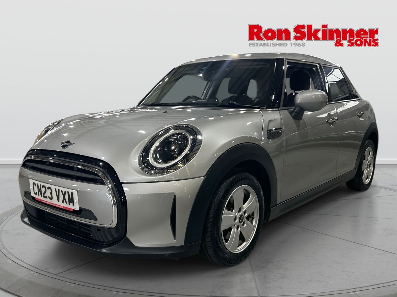 2023 23 MINI HATCH