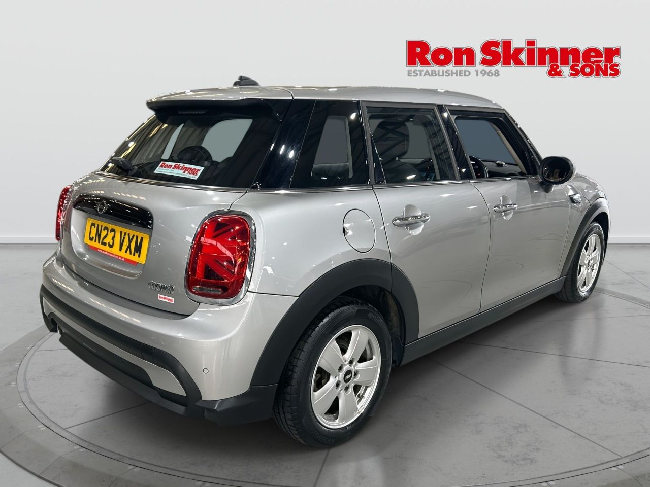 2023 23 MINI HATCH