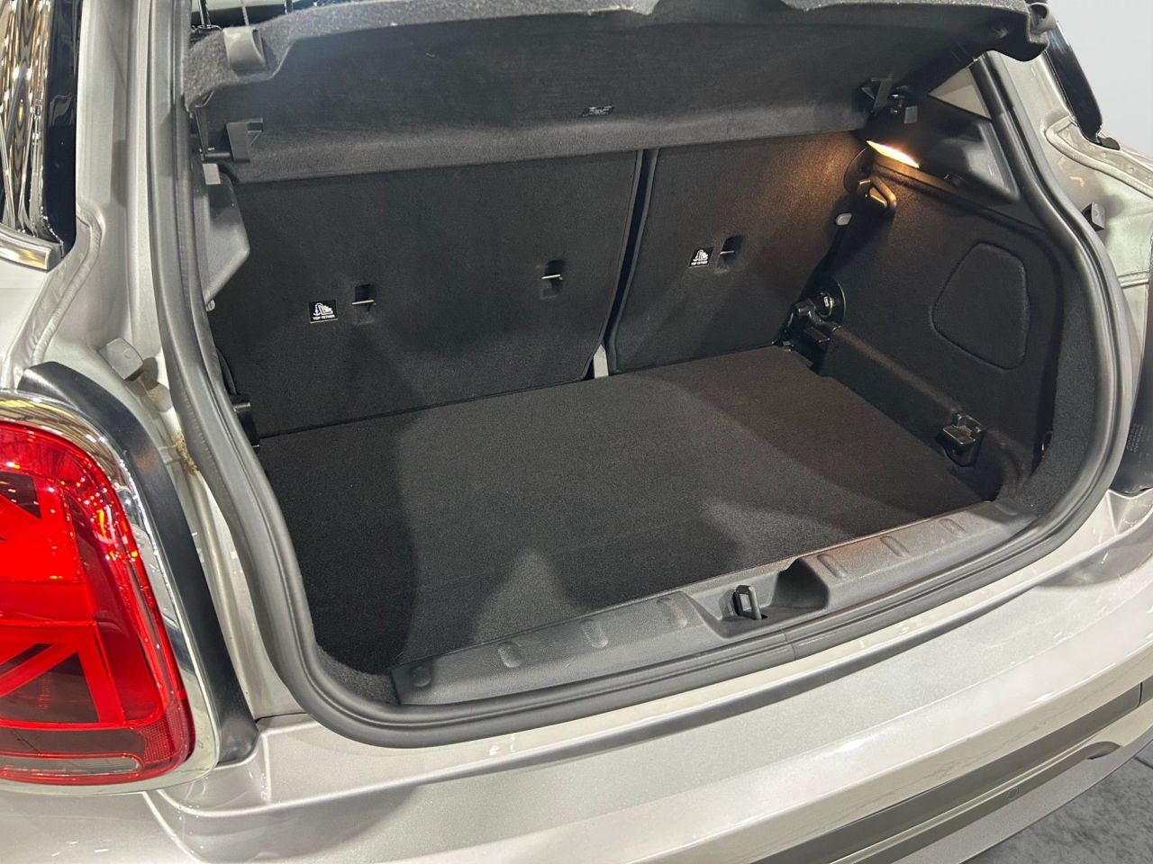 2023 23 MINI HATCH