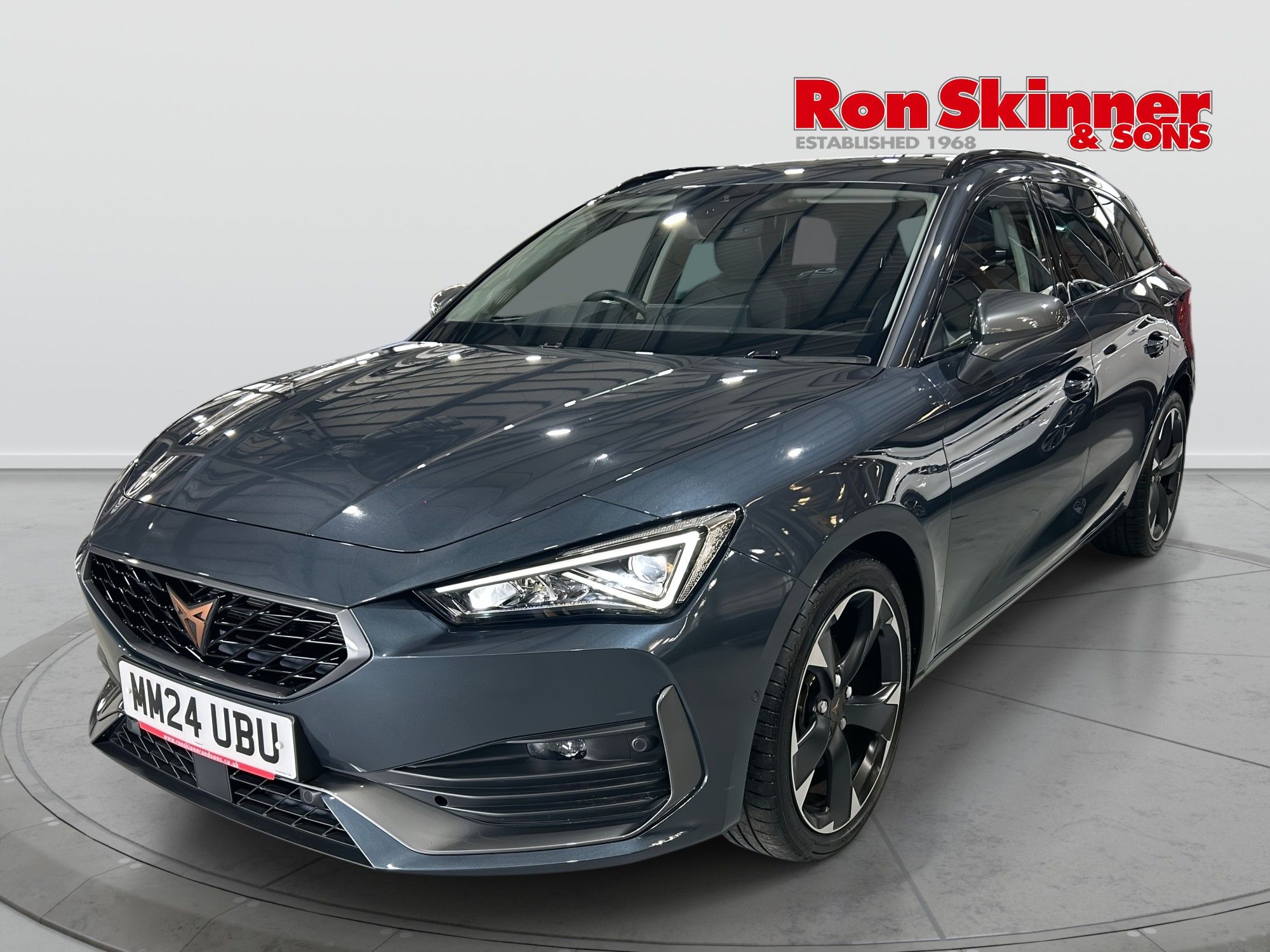 2024 Cupra Leon — image 2