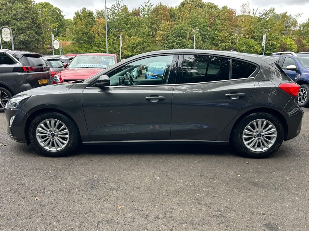 2020 Ford Focus — image 9