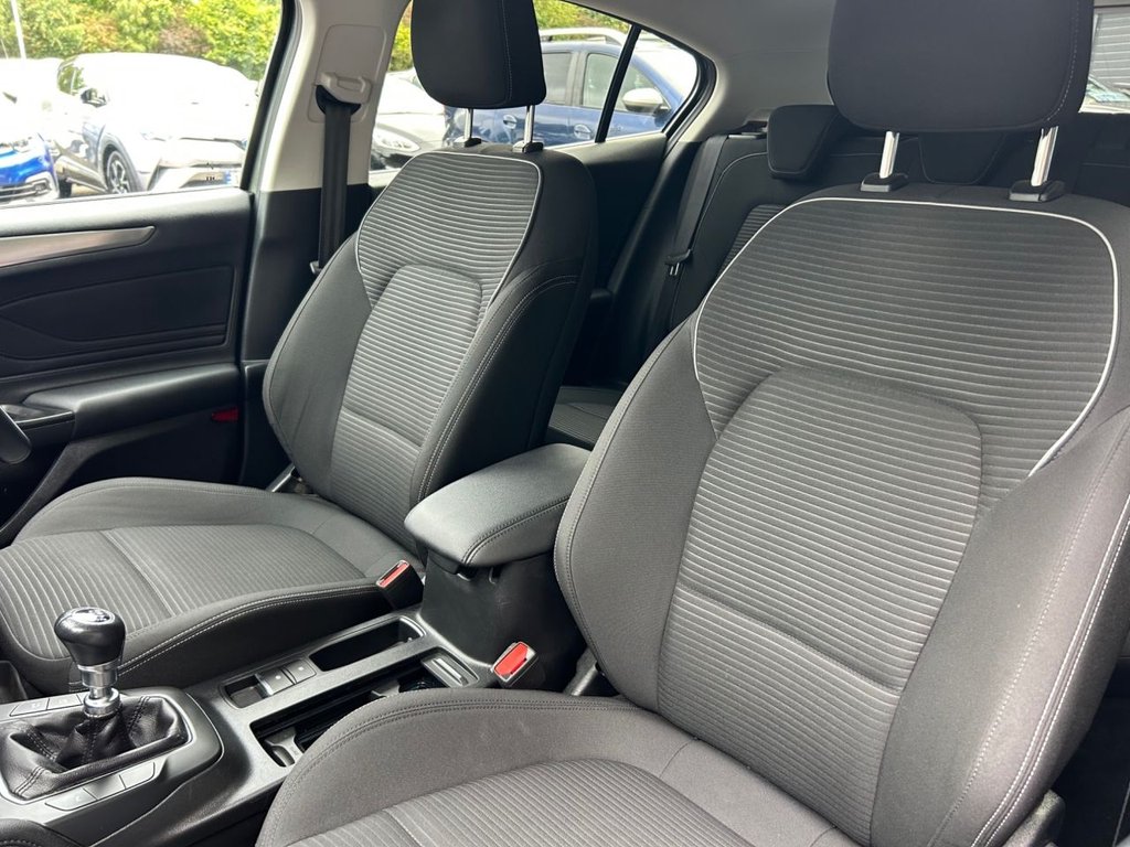 2020 Ford Focus — image 21
