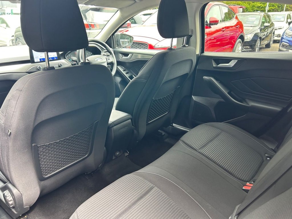 2020 Ford Focus — image 22