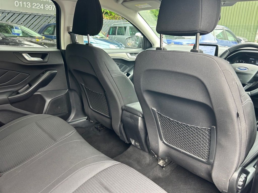 2020 Ford Focus — image 24