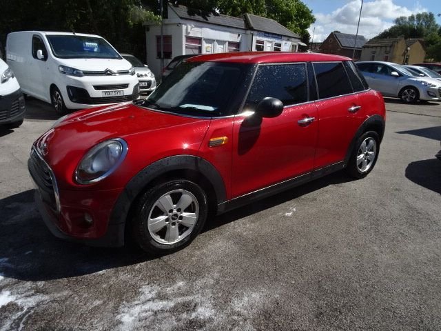 2015 MINI Hatch
