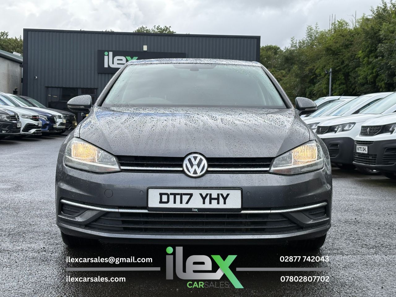 2017 VOLKSWAGEN GOLF 1.6 TDI BlueMotion Tech SE Nav Hatchback 5dr Diesel Manual Euro 6 (s/s) (11 - vehicle photo 2 for sale on PureCar
