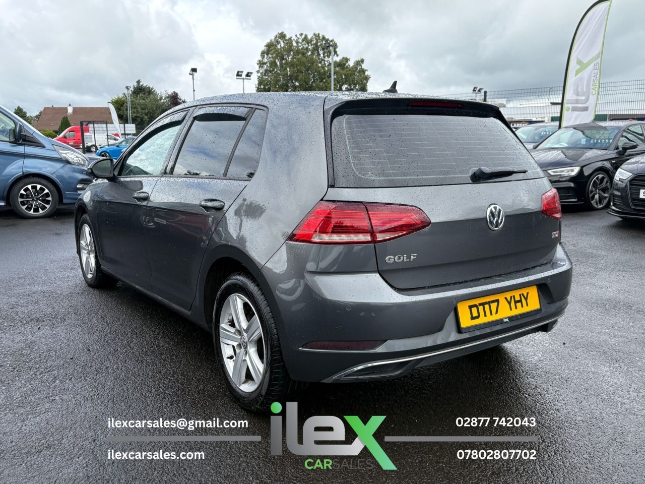 2017 VOLKSWAGEN GOLF 1.6 TDI BlueMotion Tech SE Nav Hatchback 5dr Diesel Manual Euro 6 (s/s) (11 - vehicle photo 6 for sale on PureCar