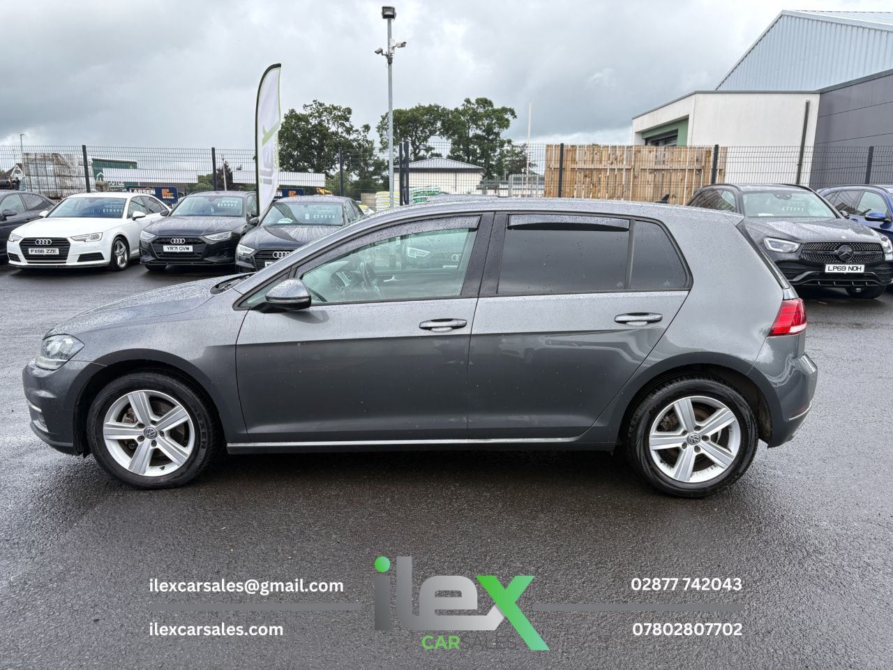 2017 VOLKSWAGEN GOLF 1.6 TDI BlueMotion Tech SE Nav Hatchback 5dr Diesel Manual Euro 6 (s/s) (11 - vehicle photo 7 for sale on PureCar