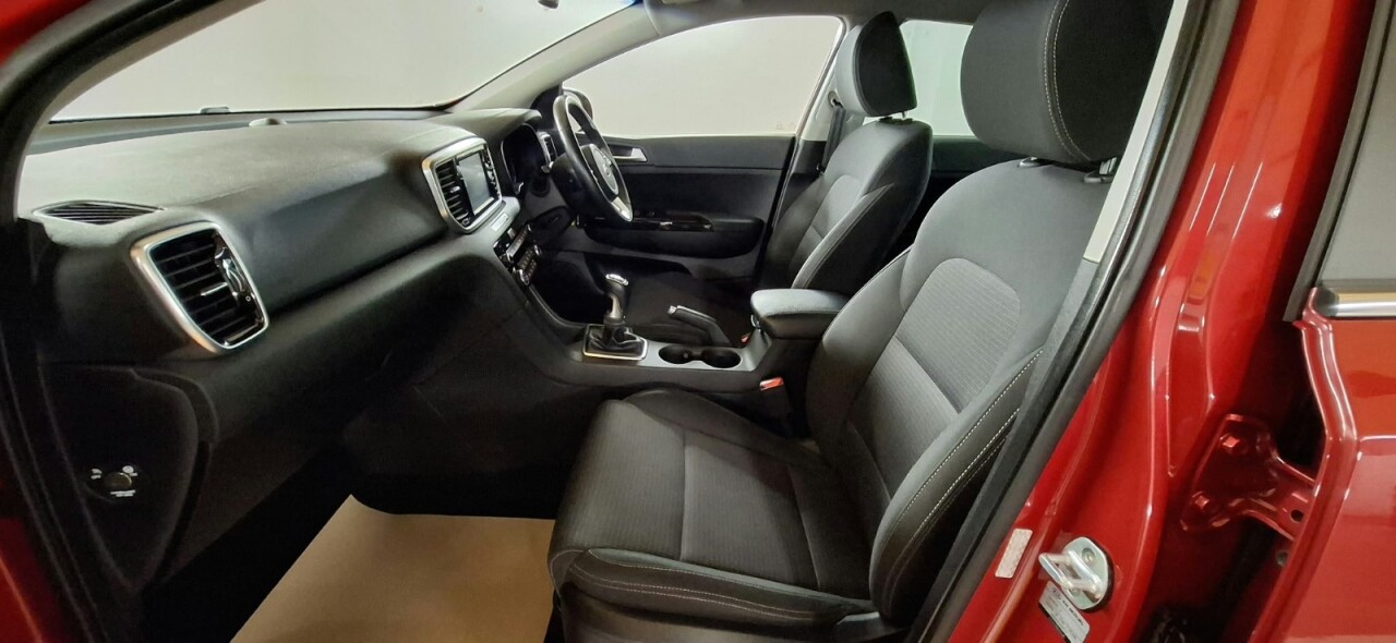 2019 KIA SPORTAGE 1.6 GDi 2 SUV 5dr Petrol Manual Euro 6 (s/s) (130 bhp) - vehicle photo 30 for sale on PureCar