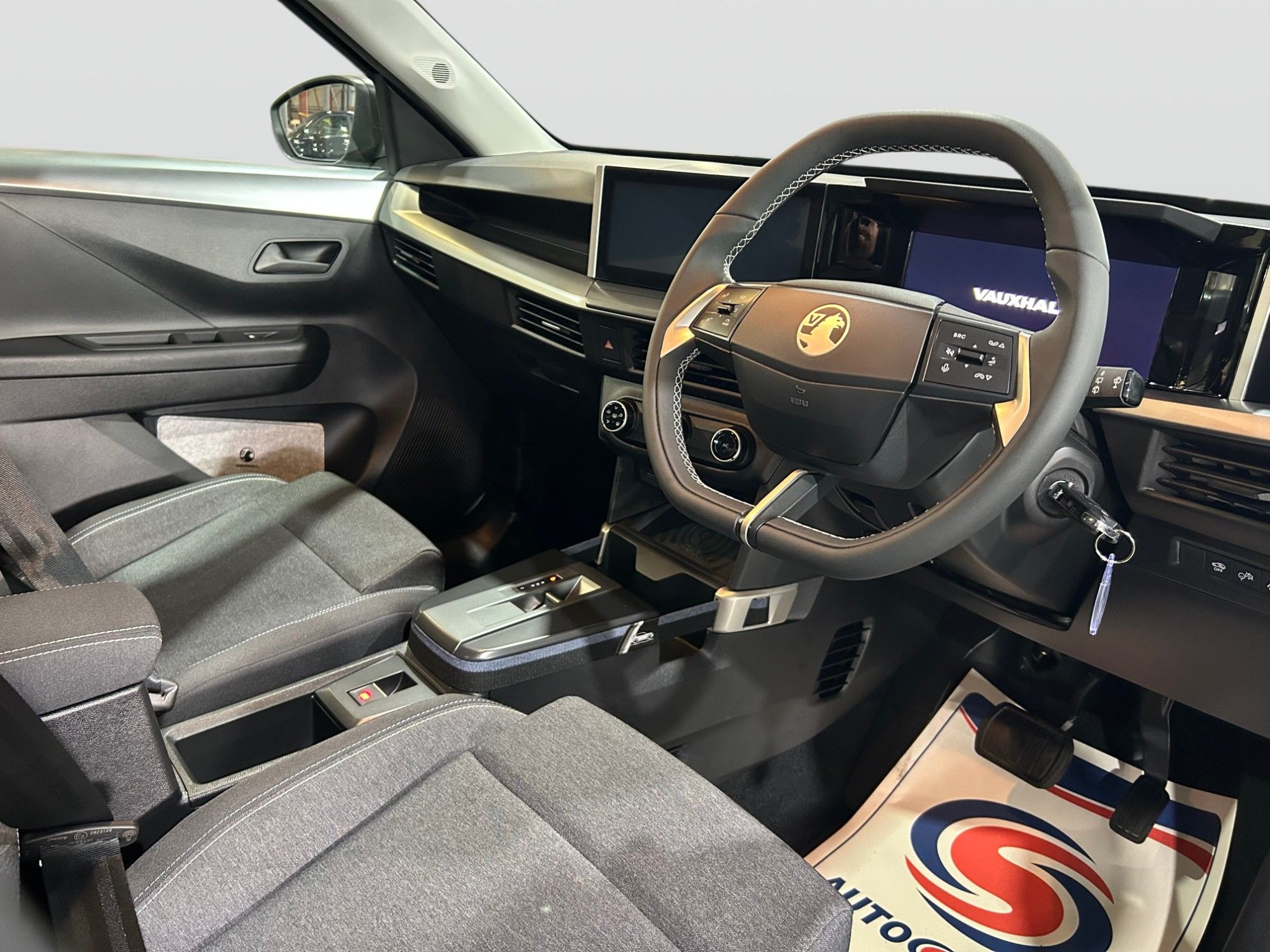 2025 Vauxhall Frontera Electric — image 4