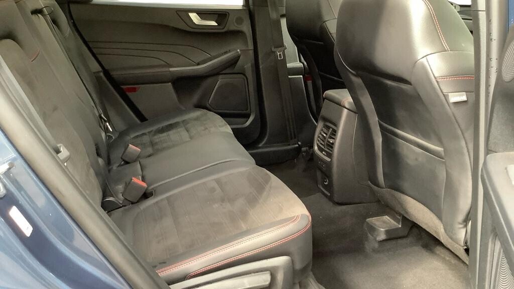 2022 Ford Kuga — image 9