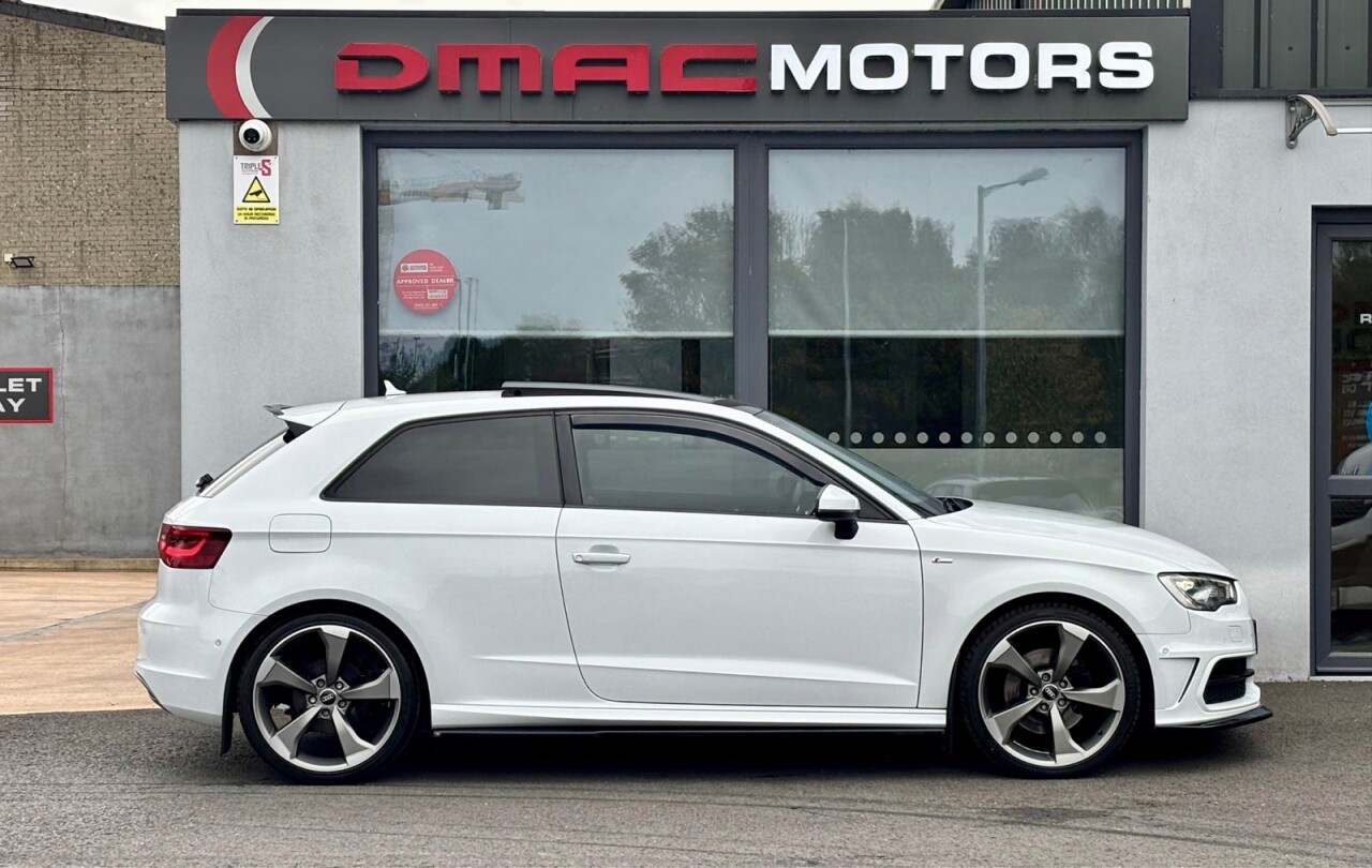 2015 AUDI A3 2.0 TDI S line Hatchback 3dr Diesel S Tronic quattro Euro 6 (s/s) (184 ps) - vehicle photo 6 for sale on PureCar
