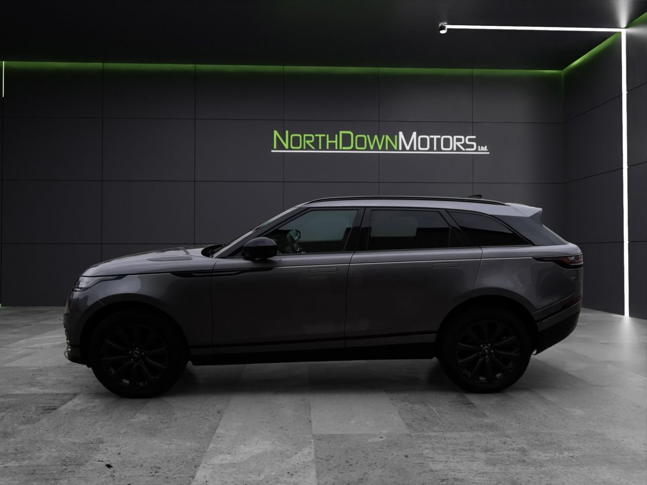 2022 LAND ROVER RANGE ROVER VELAR 2.0 D200 MHEV R-Dynamic SE SUV 5dr Diesel Auto 4WD Euro 6 (s/s) (204 ps) Pa - vehicle photo 3 for sale on PureCar