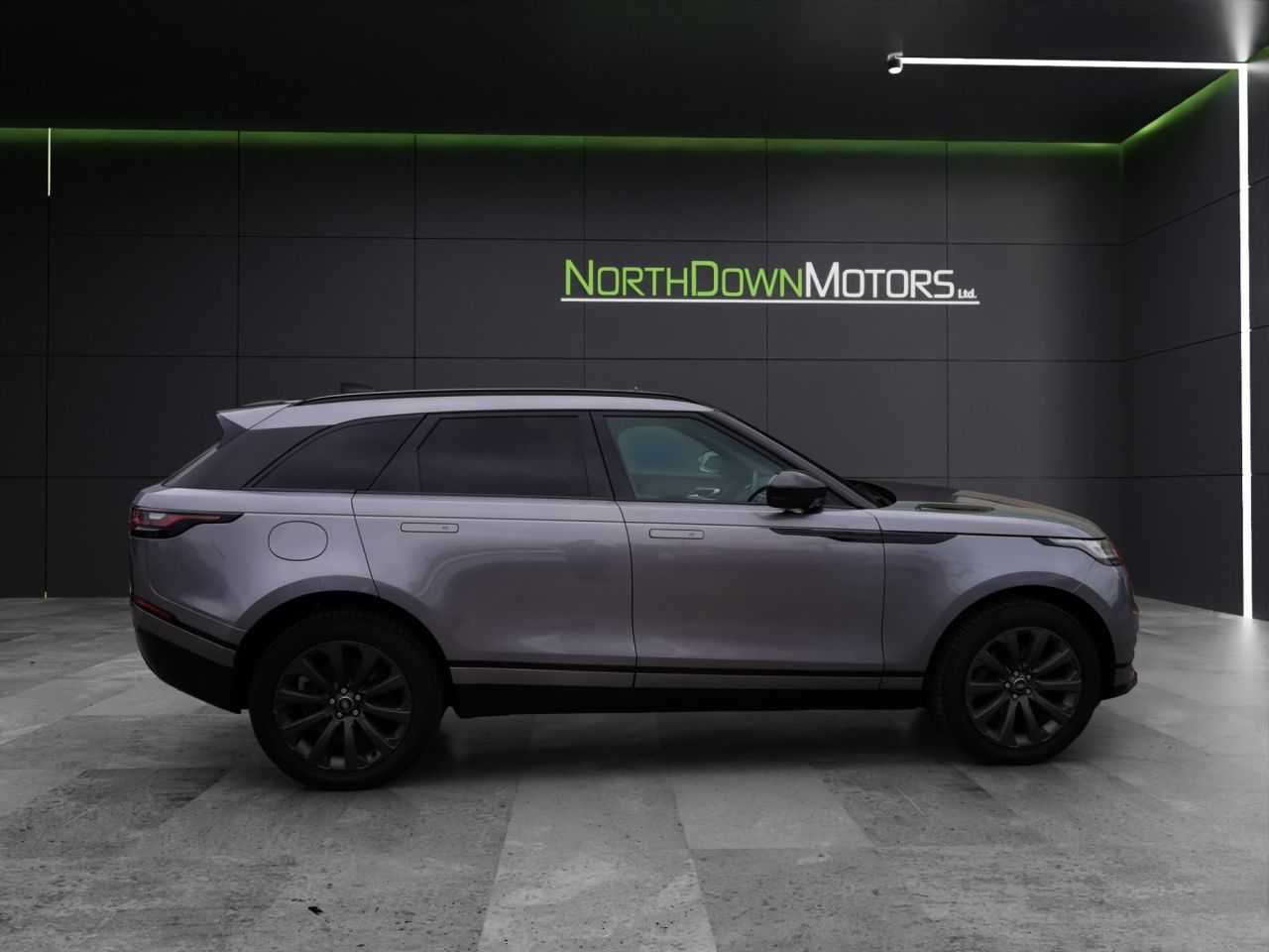 2022 LAND ROVER RANGE ROVER VELAR 2.0 D200 MHEV R-Dynamic SE SUV 5dr Diesel Auto 4WD Euro 6 (s/s) (204 ps) Pa - vehicle photo 7 for sale on PureCar