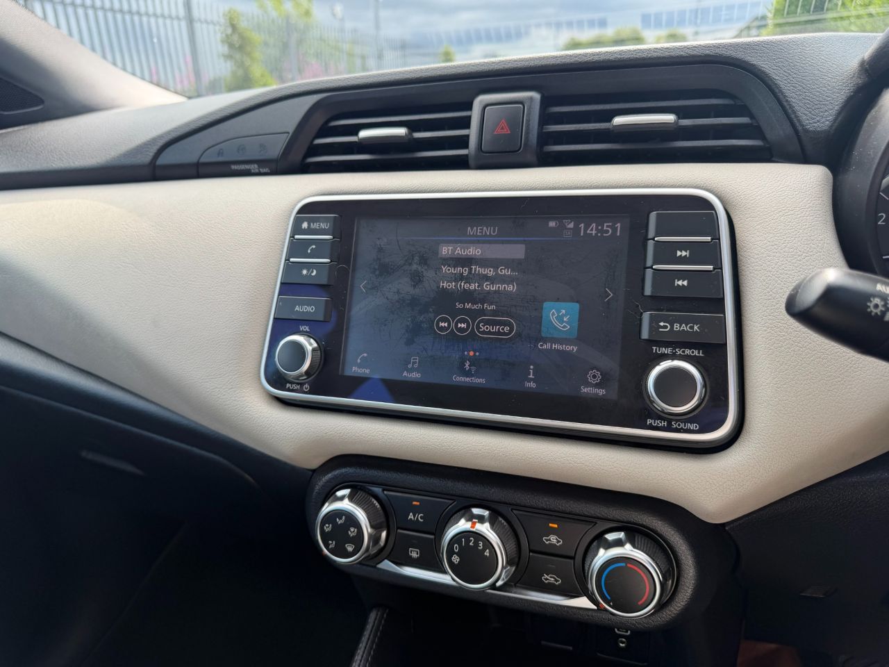 2022 NISSAN MICRA 1.0 IG-T Acenta Hatchback 5dr Petrol Manual Euro 6 (s/s) (92 ps) - vehicle photo 12 for sale on PureCar