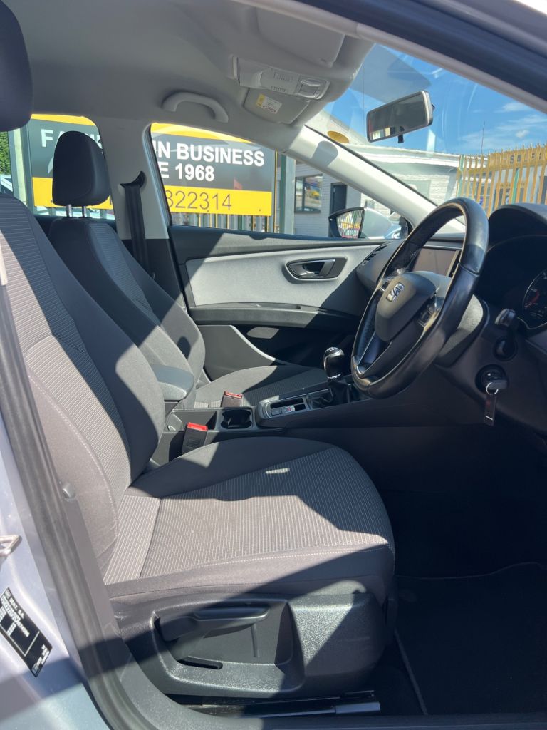 2021 21 SEAT LEON