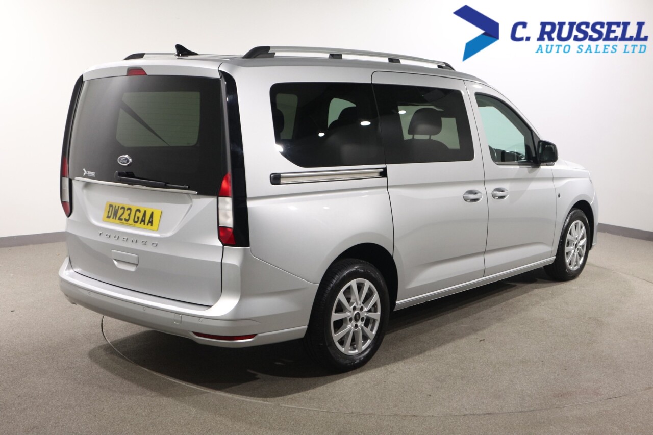 2023 FORD GRAND TOURNEO CONNECT 2.0 EcoBlue Titanium MPV 5dr Diesel DCT Euro 6 (s/s) (122 ps) - vehicle photo 10 for sale on PureCar