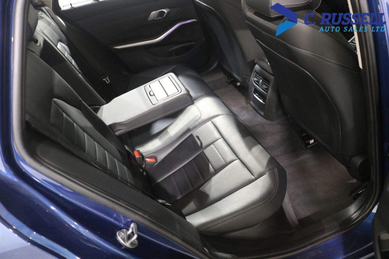2021 BMW 3 SERIES 2.0 320i Sport Pro Touring 5dr Petrol Auto Euro 6 (s/s) (184 ps) - vehicle photo 21 for sale on PureCar