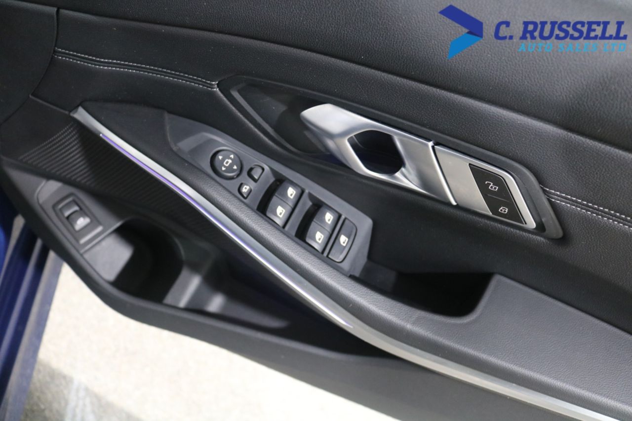 2021 BMW 3 SERIES 2.0 320i Sport Pro Touring 5dr Petrol Auto Euro 6 (s/s) (184 ps) - vehicle photo 29 for sale on PureCar