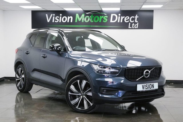 2022 Volvo XC40