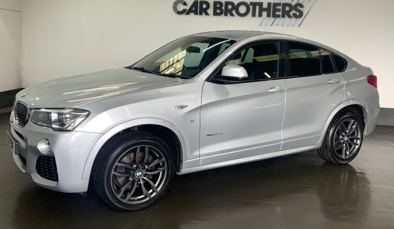 2017 BMW X4 JUST THROUGH OUR WORKSHOP PARTIAL SERVICE HISTORY 2 KEYS FOUR WHEEL DRIVE PARKING SENSORS REVERSE CAMERA HEATED SEATS POWER TAILGATE MOT'D TO JUNE 2027 - vehicle photo 6 for sale on PureCar