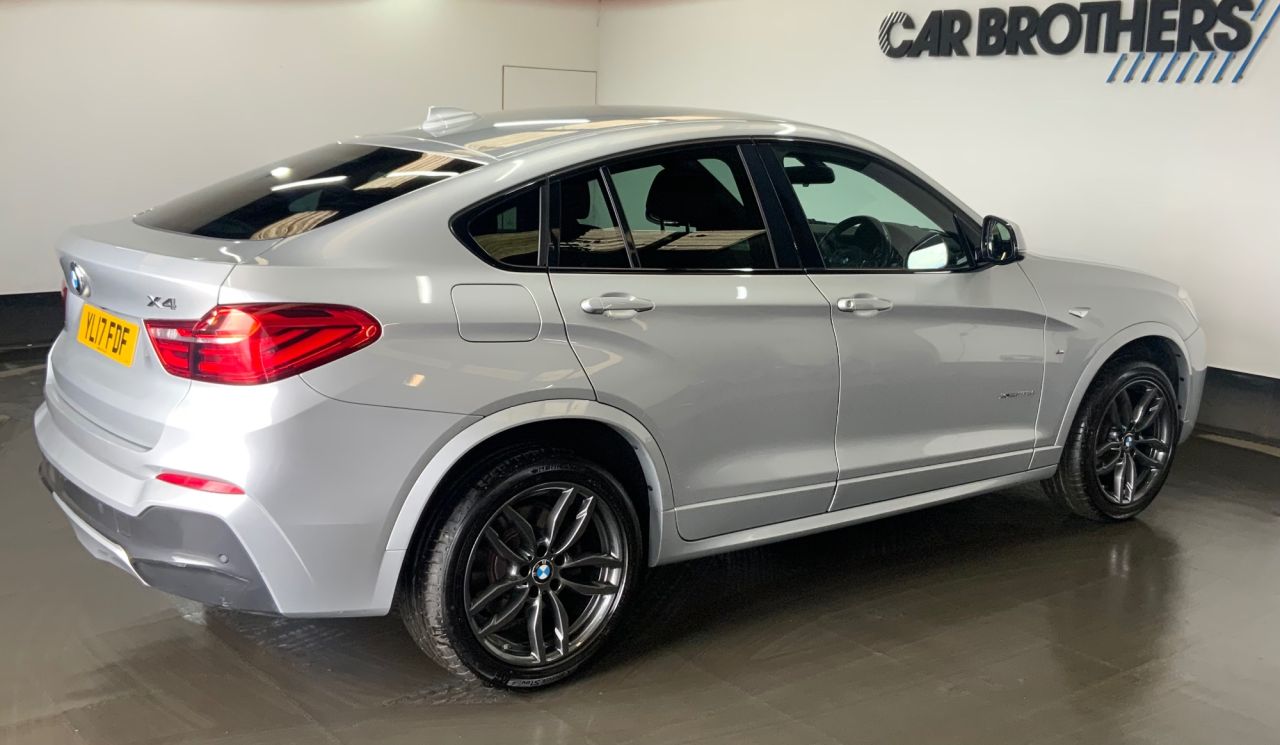 2017 BMW X4 JUST THROUGH OUR WORKSHOP PARTIAL SERVICE HISTORY 2 KEYS FOUR WHEEL DRIVE PARKING SENSORS REVERSE CAMERA HEATED SEATS POWER TAILGATE MOT'D TO JUNE 2027 - vehicle photo 11 for sale on PureCar