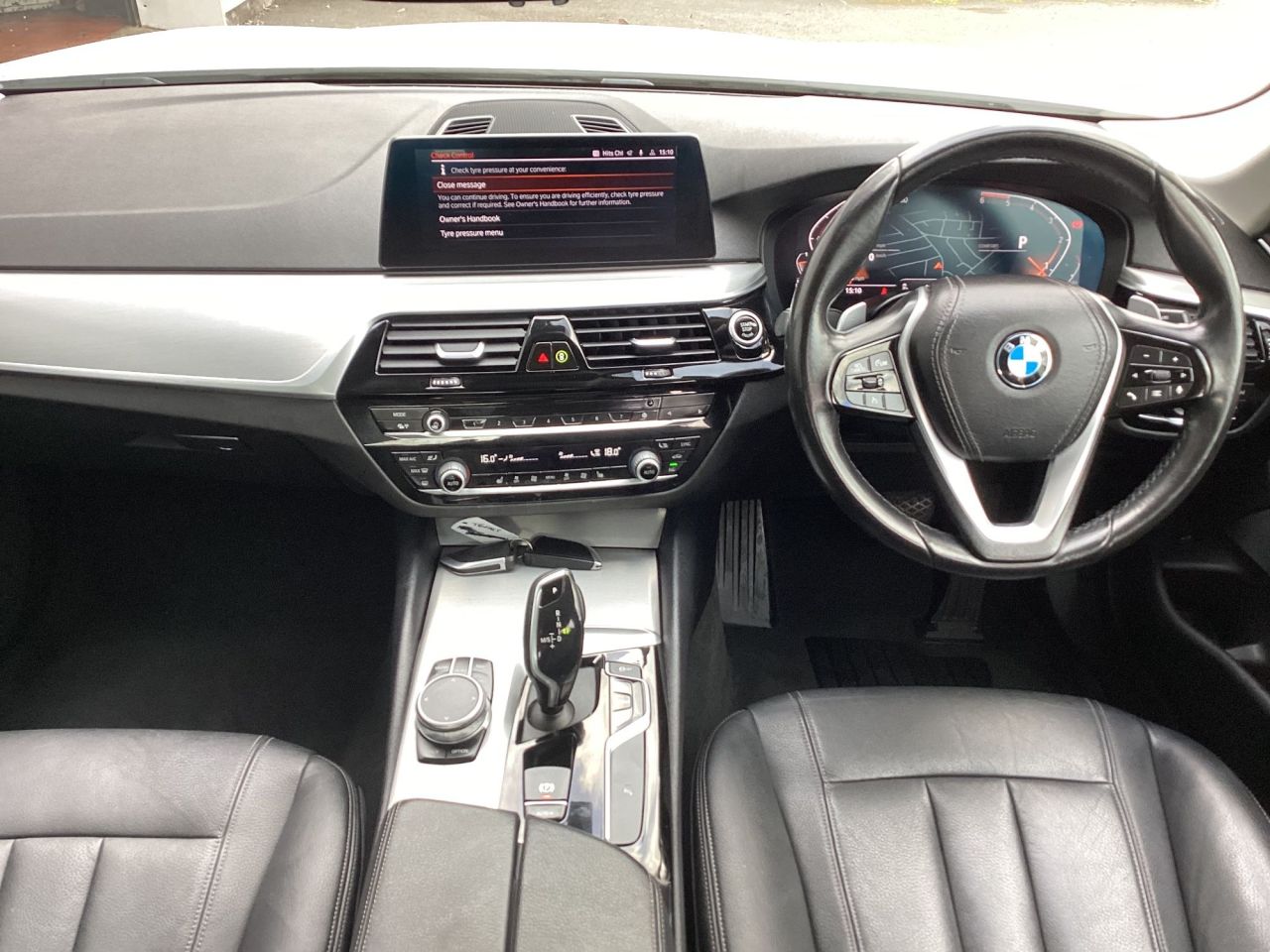 2020 BMW 5 SERIES 2.0 520d MHT SE Saloon 4dr Diesel Hybrid Auto Euro 6 (s/s) (190 ps) 1 owner - vehicle photo 11 for sale on PureCar