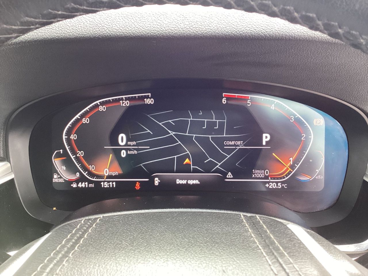 2020 BMW 5 SERIES 2.0 520d MHT SE Saloon 4dr Diesel Hybrid Auto Euro 6 (s/s) (190 ps) 1 owner - vehicle photo 16 for sale on PureCar