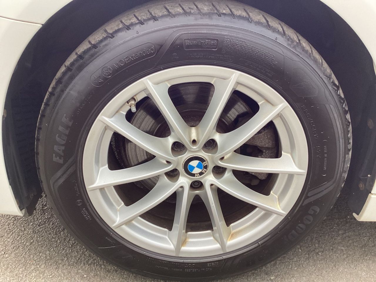 2020 BMW 5 SERIES 2.0 520d MHT SE Saloon 4dr Diesel Hybrid Auto Euro 6 (s/s) (190 ps) 1 owner - vehicle photo 25 for sale on PureCar