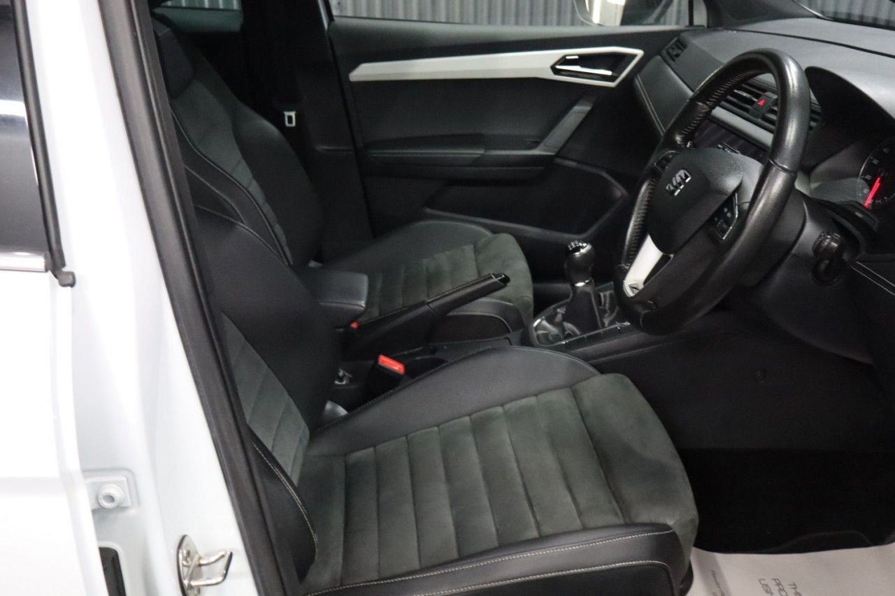 2021 SEAT IBIZA 1.0 TSI XCELLENCE Hatchback 5dr Petrol Manual Euro 6 (s/s) (110 ps) FULL YE - vehicle photo 23 for sale on PureCar