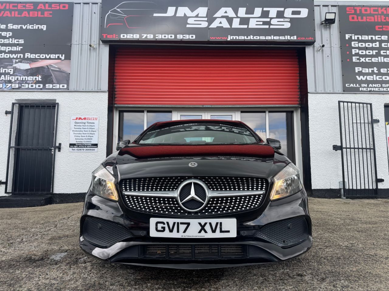 2017 MERCEDES A CLASS 1.5 A180d AMG Line Hatchback 5dr Diesel Manual Euro 6 (s/s) (109 ps) - vehicle photo 6 for sale on PureCar