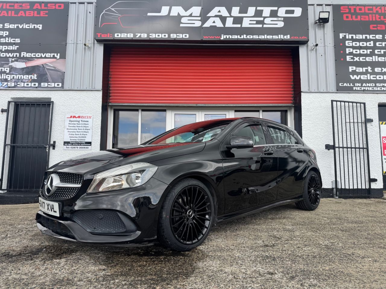 2017 MERCEDES A CLASS 1.5 A180d AMG Line Hatchback 5dr Diesel Manual Euro 6 (s/s) (109 ps) - vehicle photo 2 for sale on PureCar