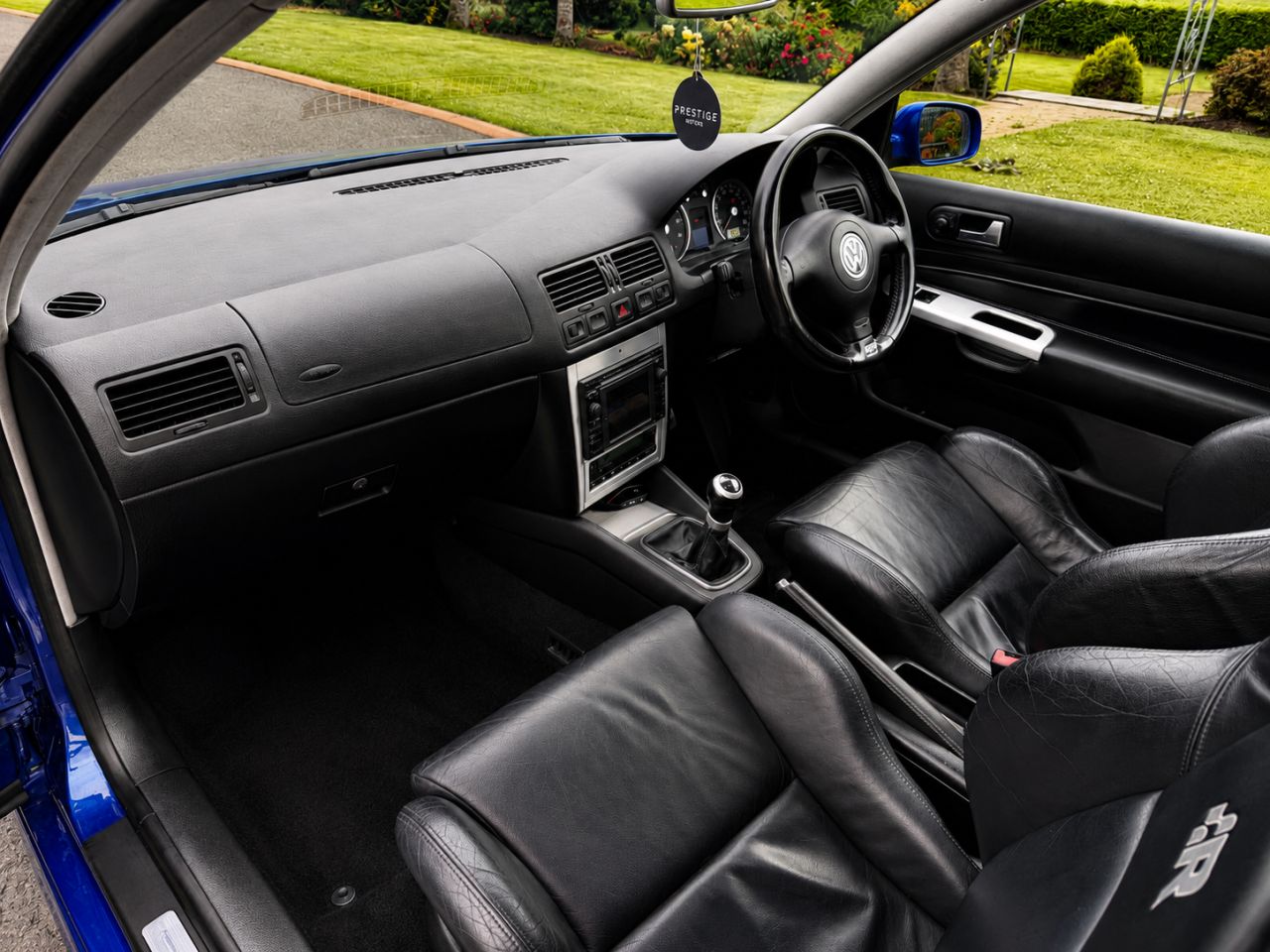 2003 VOLKSWAGEN GOLF 3.2 R32 Hatchback 3dr Petrol Manual (276 g/km, 240 bhp) - vehicle photo 15 for sale on PureCar