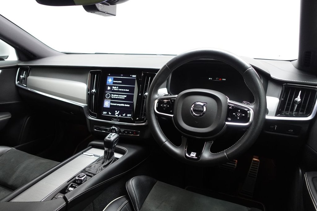 2019 Volvo S90 — image 9