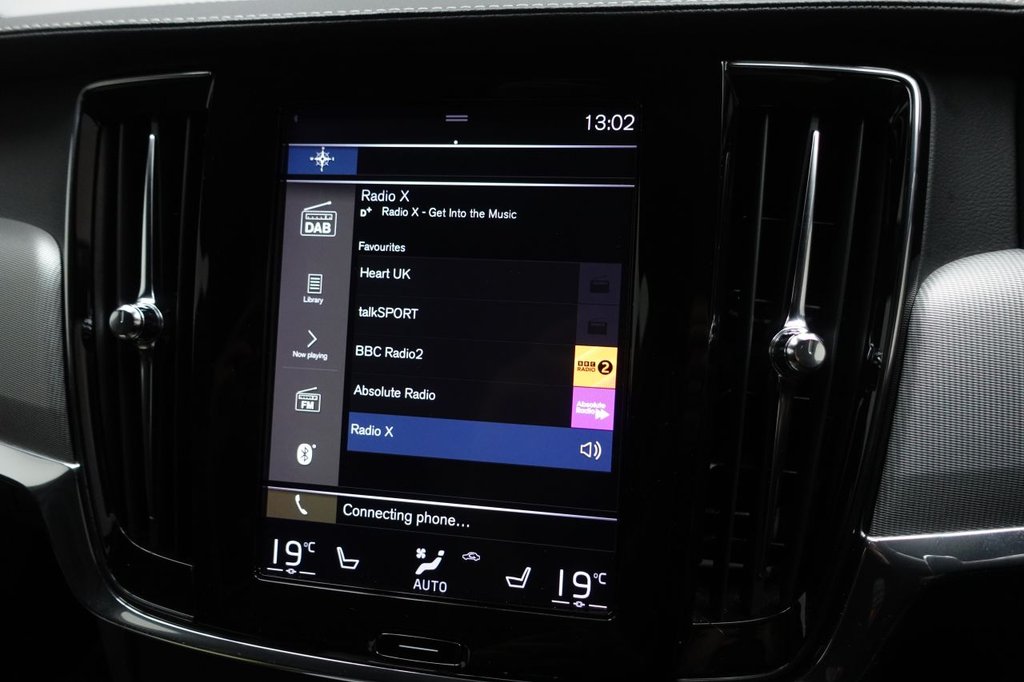 2019 Volvo S90 — image 13