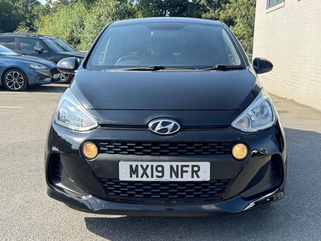 2019 Hyundai i10 — image 8