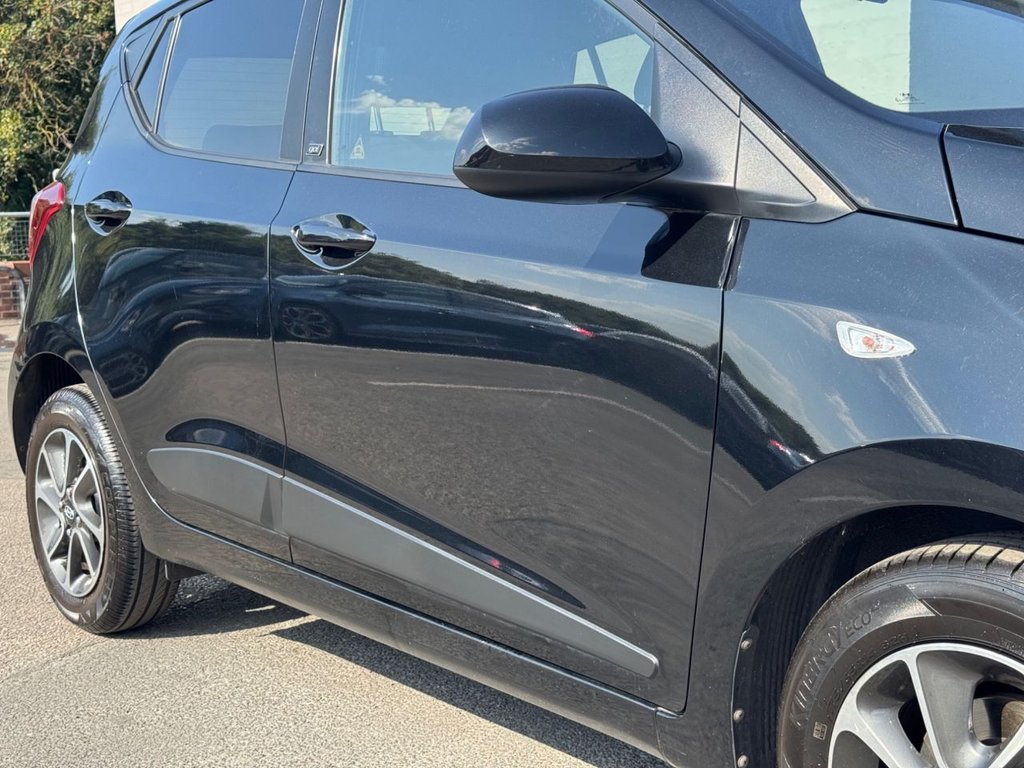 2019 Hyundai i10 — image 11
