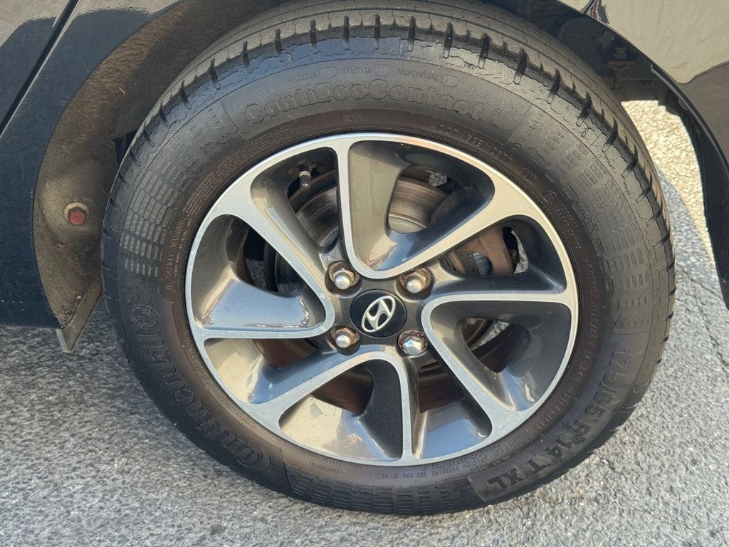 2019 Hyundai i10 — image 15