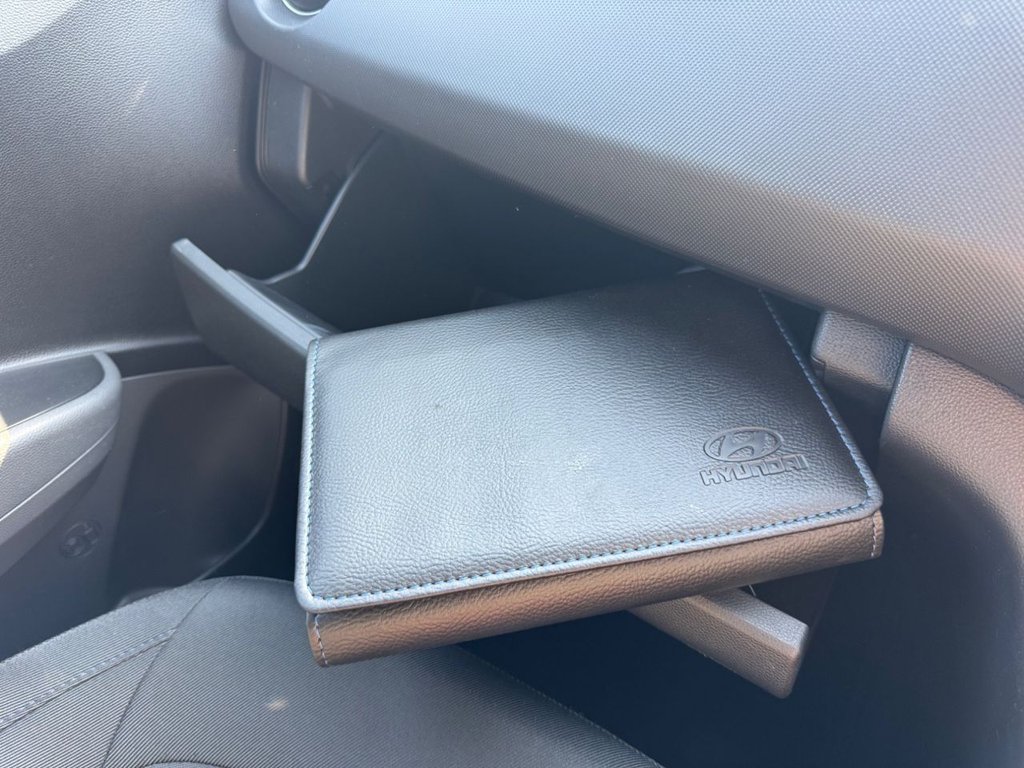 2019 Hyundai i10 — image 38