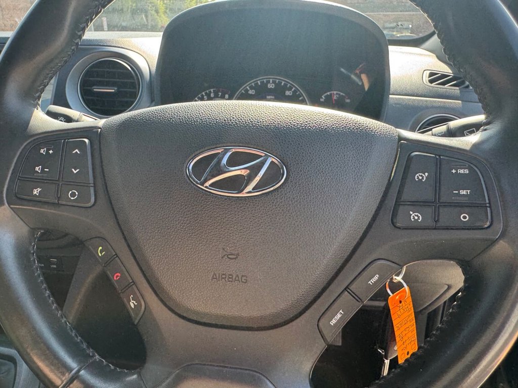 2019 Hyundai i10 — image 29