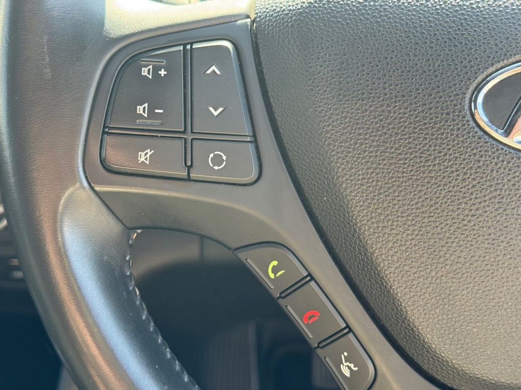 2019 Hyundai i10 — image 27