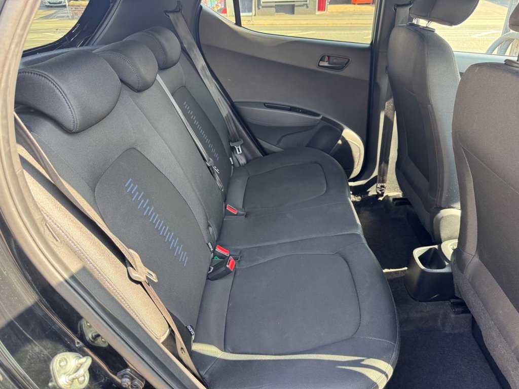 2019 Hyundai i10 — image 21