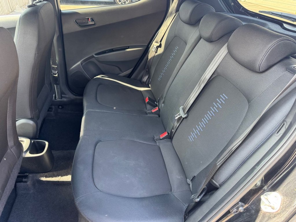 2019 Hyundai i10 — image 22