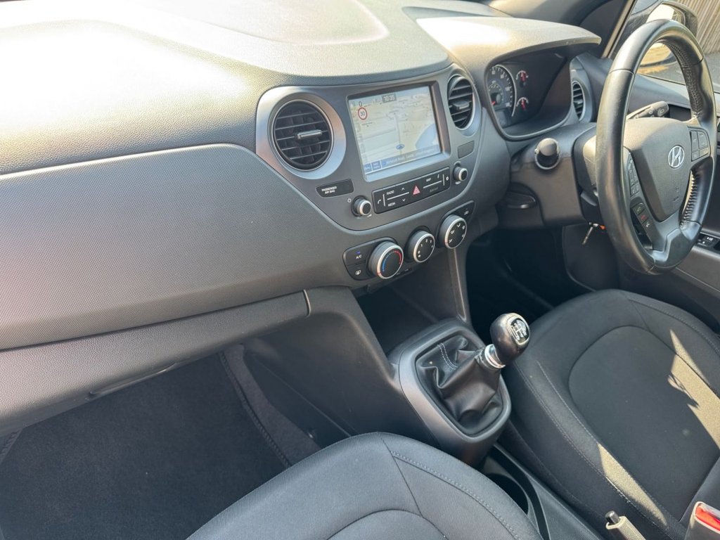 2019 Hyundai i10 — image 25