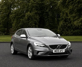 2019 Volvo V40